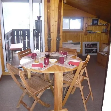 Cosy Ambiance Chalet, 3mn Du Centre Daire