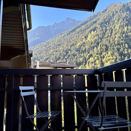 Cosy Ambiance Chalet, 3mn Du Centre Appartamento *