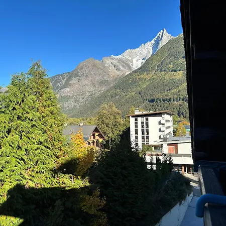 Appartamento Cosy Ambiance Chalet, 3mn Du Centre